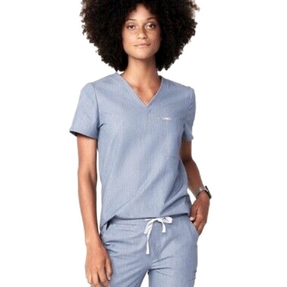 FIGS Kade Cargo Catarina Scrub Bundle - XS TALL/XS - Picture 3 of 11